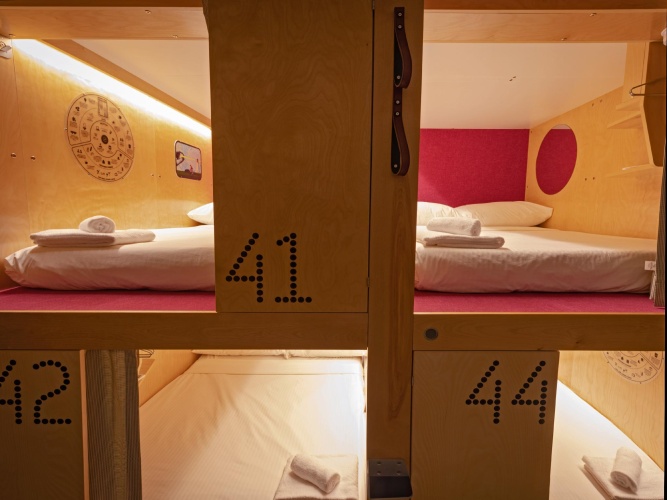 Standard Attic Capsule