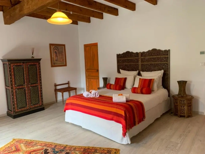 Standard Triple room with garden view