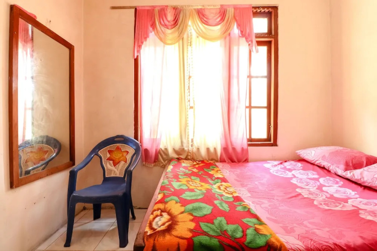 Iran Homestay