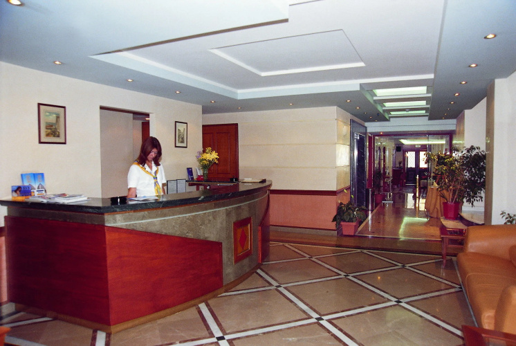 Rex Hotel
