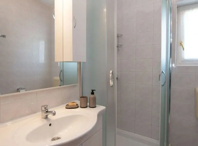 Apartments Mirjana IKA