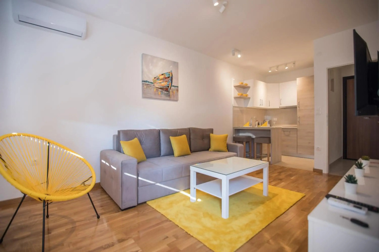 Jelena Apartment II