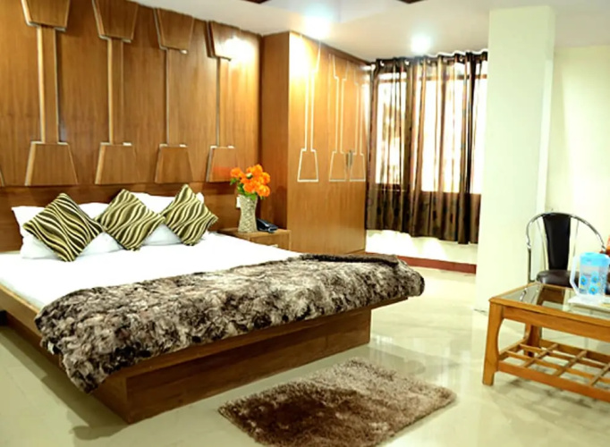 Hotel Crown