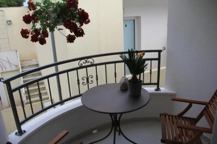 Studio with balcony