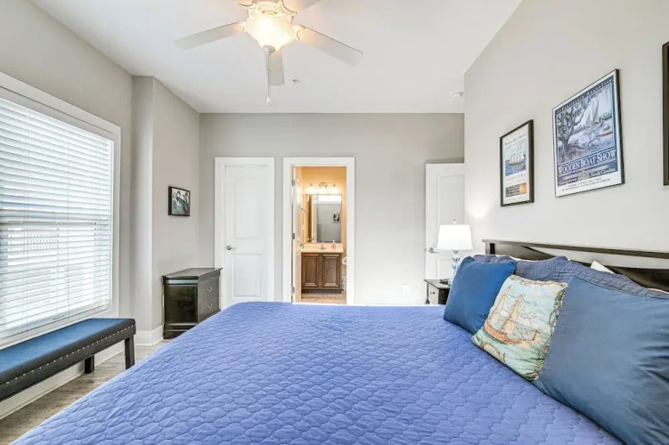 Walk to Shore: Myrtle Beach Home w/ Pool Access!