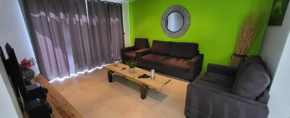Sunny Hill Apartment