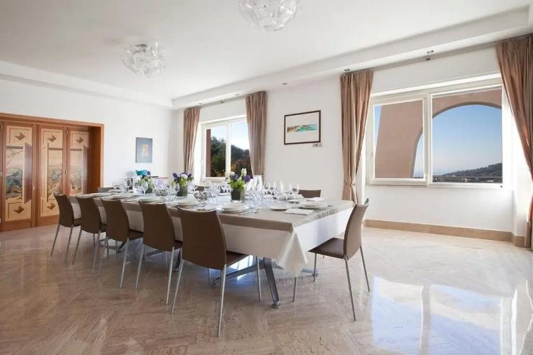 Villa Daniela With Swimming Pool