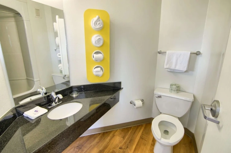 Deluxe Double Suite