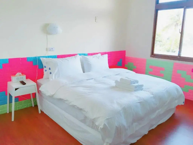 Alcohol Travel Hostel