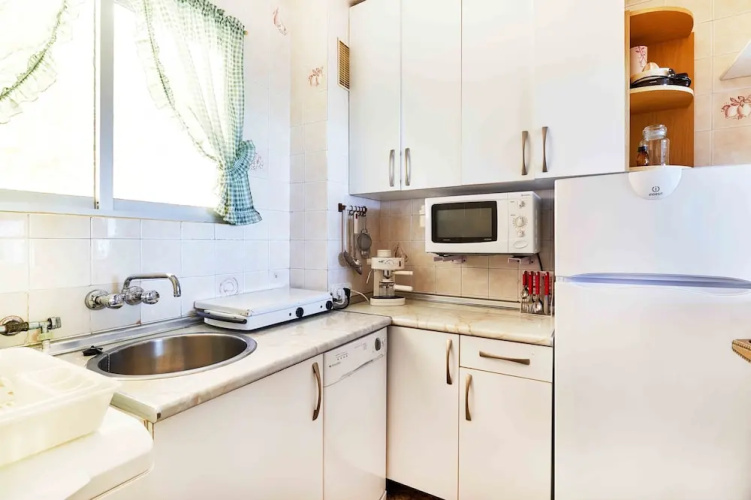 Sea view Apartment for 4