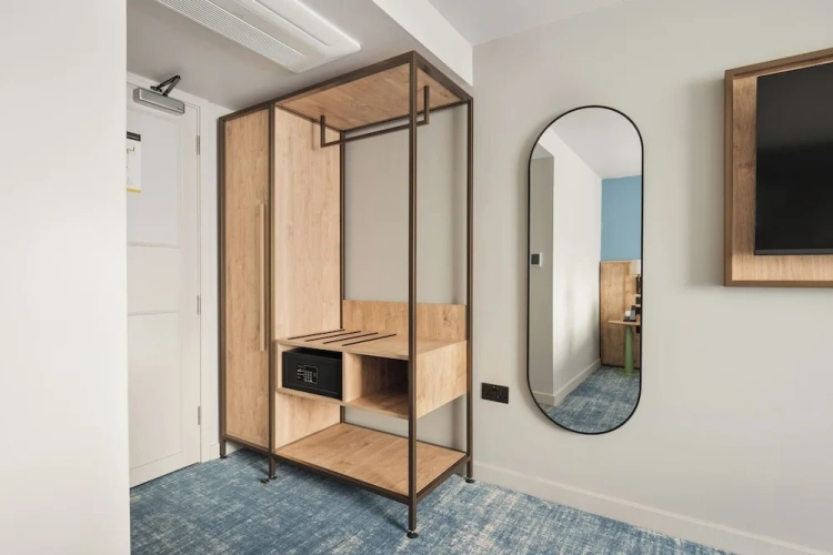 2 Bedrooms Suite