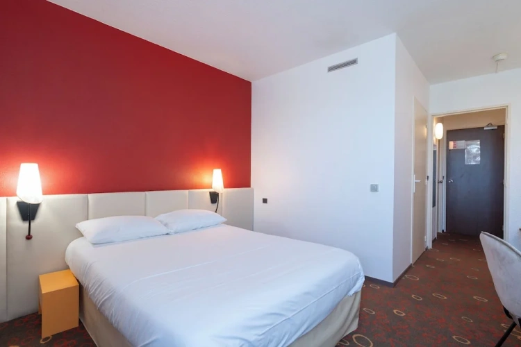 Standard Double room with garden view