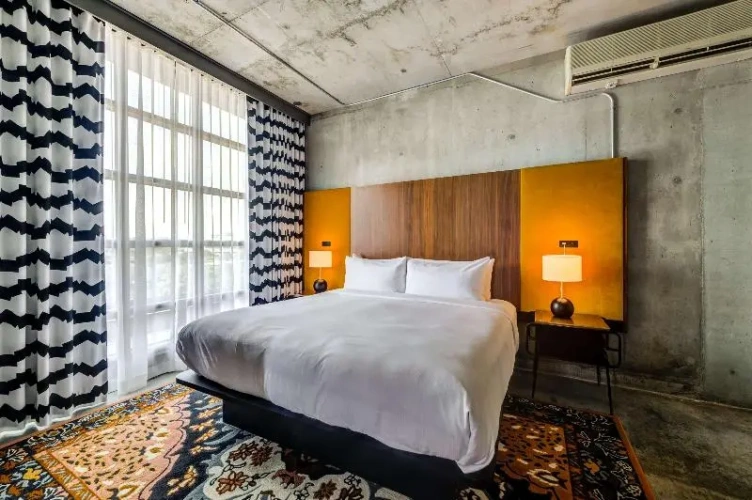 Double Suite