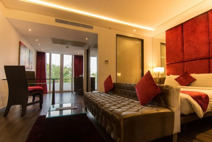 Standard room with balcony