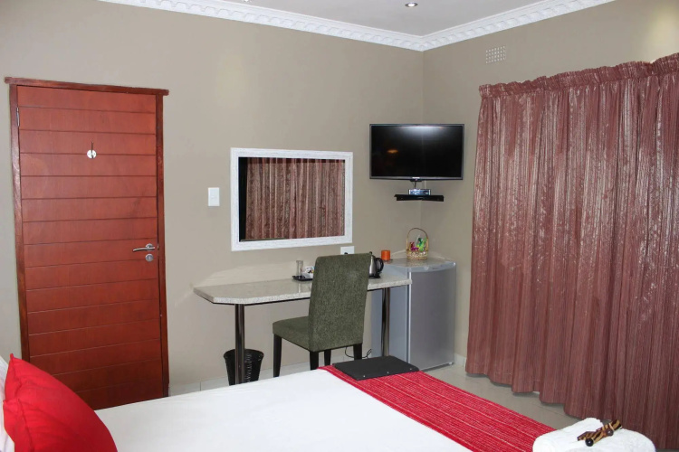 Big Five Guest House