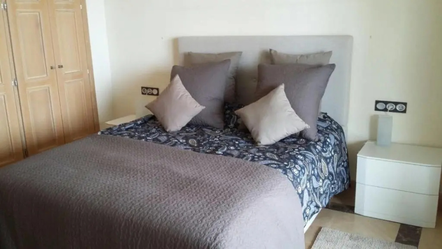 2218-Duplex first line beach with sea view