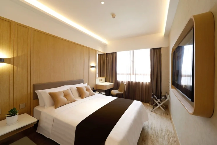 Club Floor Double room with city view