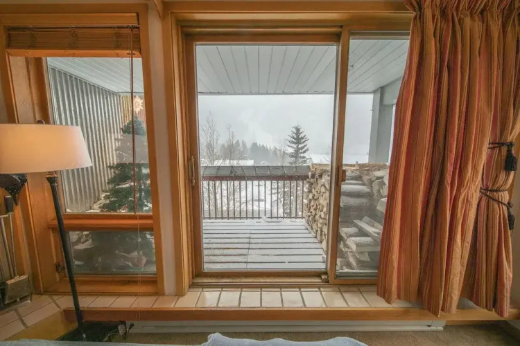 Liftside 309 by SummitCove Vacation Lodging