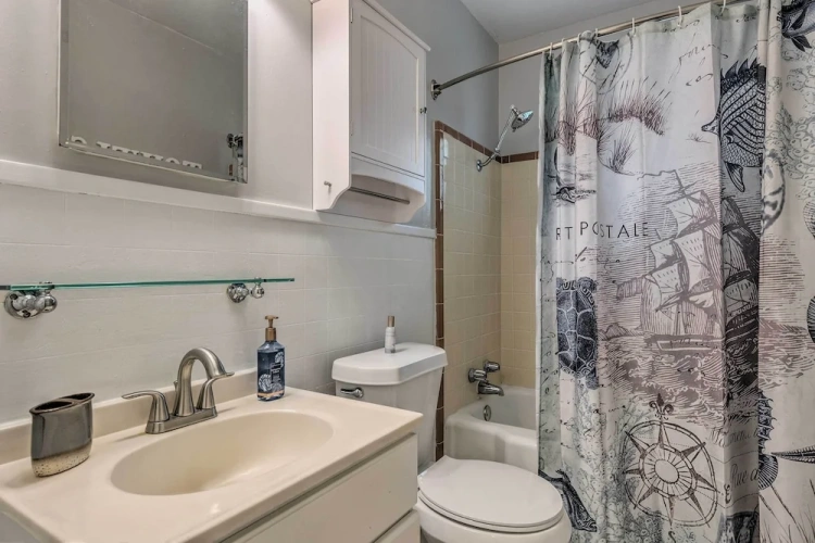 3 Bedrooms Cottage