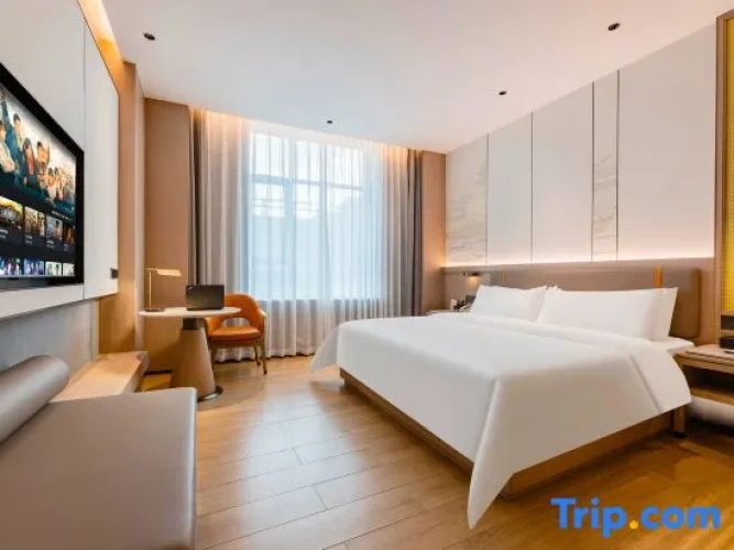 Standard Double room with lake view