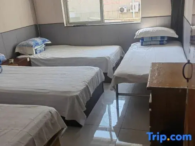 Qingdao Lianlian Hostel