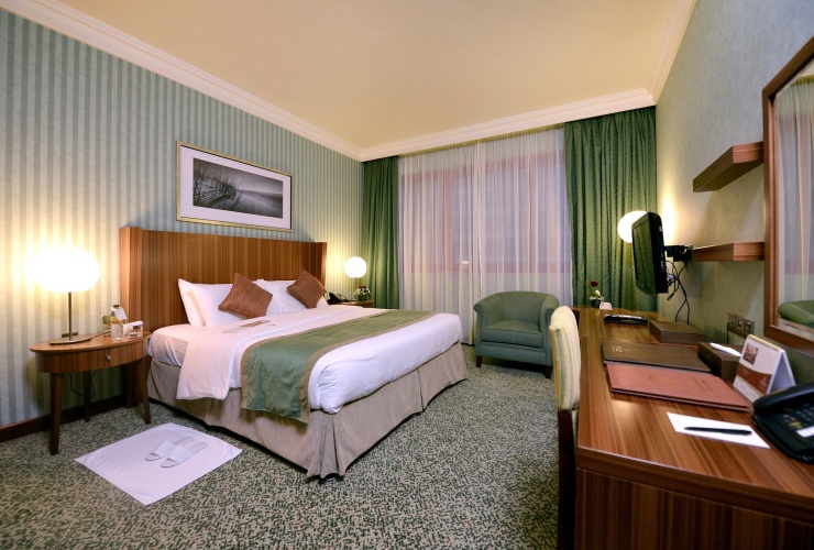 City Seasons Al Hamra Hotel photo 12