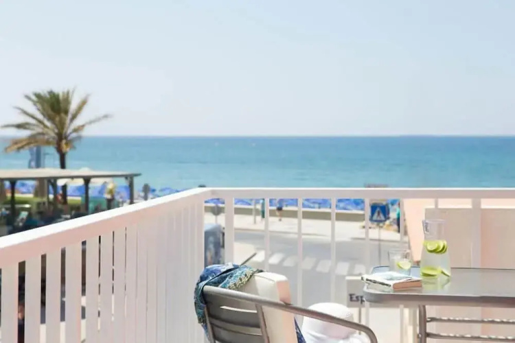 Anemi Green Cozy apt with beach views