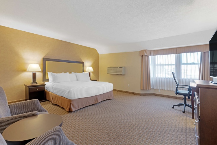 Best Western Plus Emerald Isle Hotel photo 6