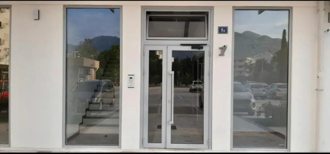 M & A Apartment Bar A 29