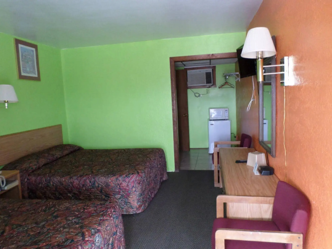 Broadway Motel