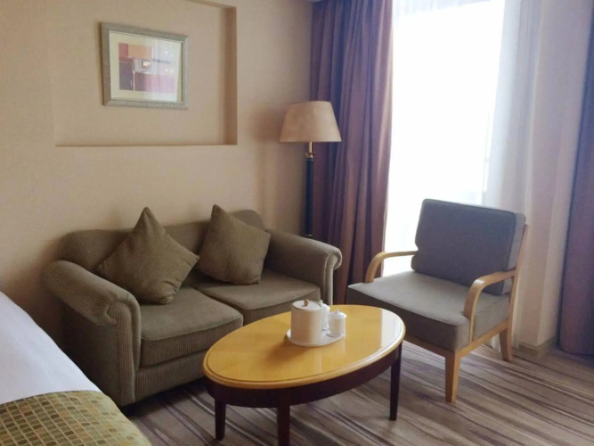 Highton Hotel Shanghai