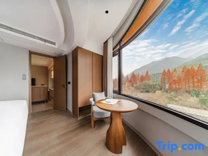 2 Bedrooms Premier Family Suite