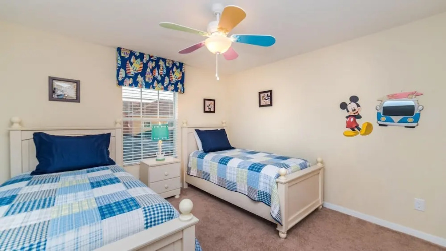 8968 Cuban Palm Road