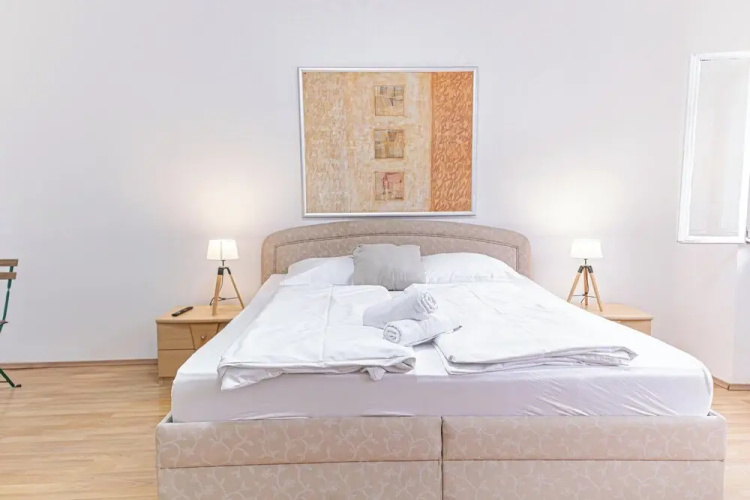 Pleasant Stay in a Great Location