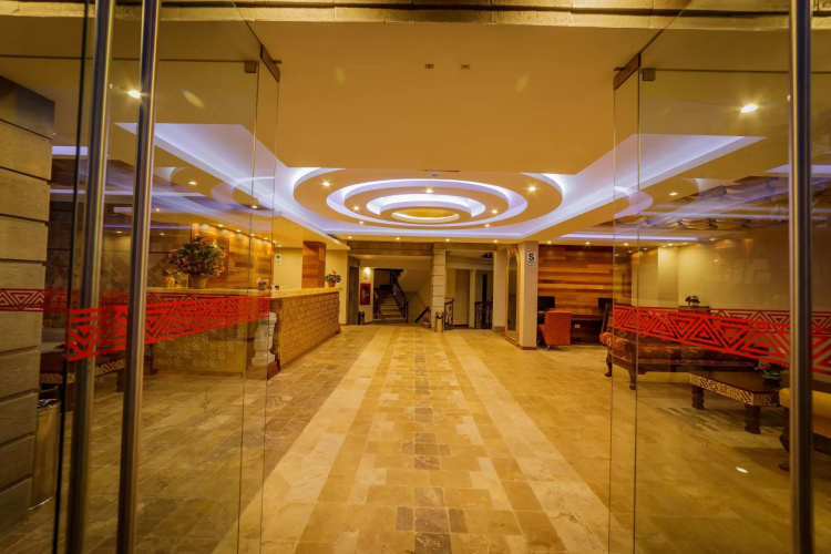 Yawar Inka Hotel