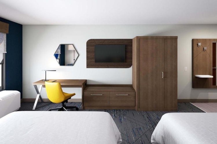 Quadruple Suite