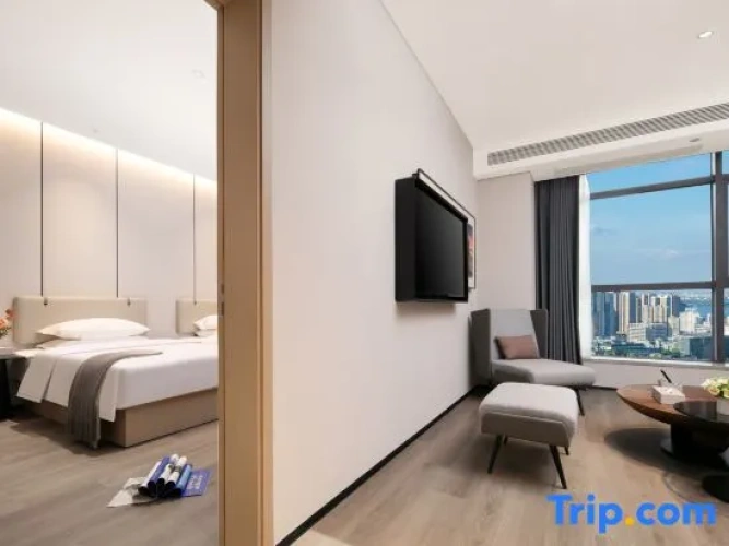 1 Bedroom Suite