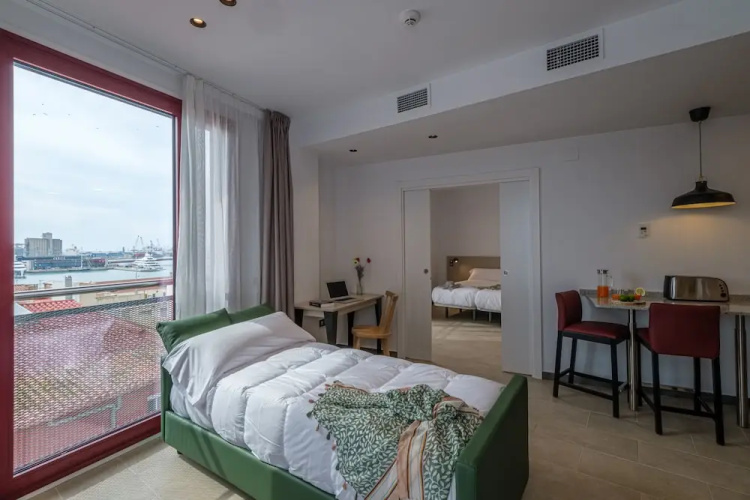 Apartaments Reial 1