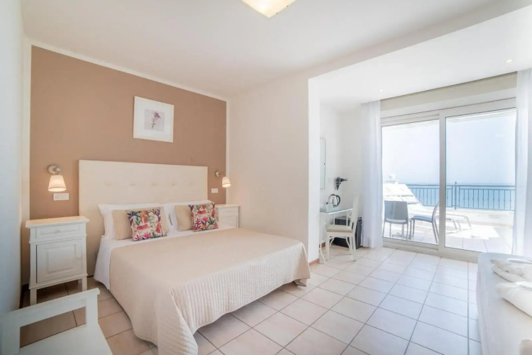 Hotel Soraya