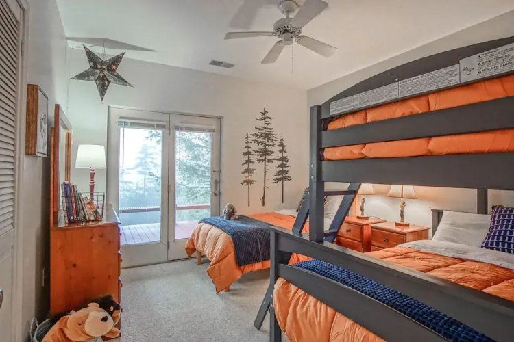 4 Br: North Westridge 112-1091