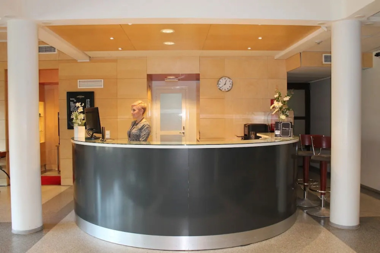 Hopeaniemi Resort