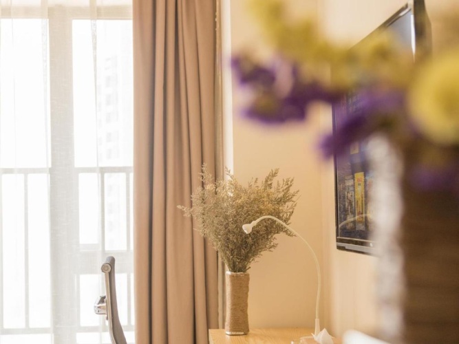 Standard Twin room with river view