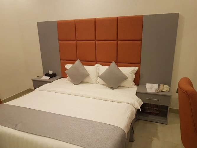 Laperla Hotel
