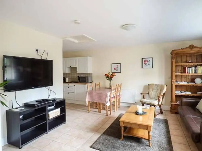 5 Kilnamanagh Manor