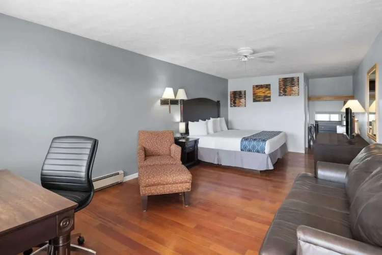 Double Suite with mountain view