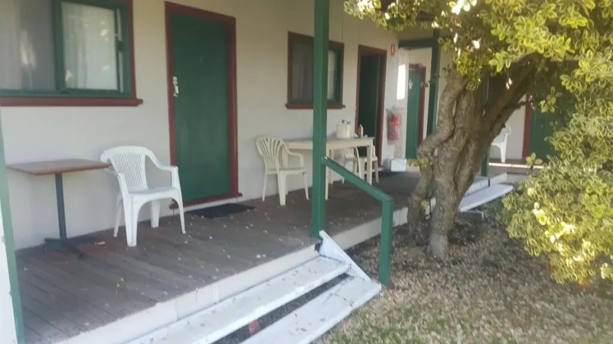 Tingle All Over Budget Accommodation