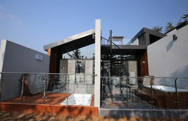 The hill pension