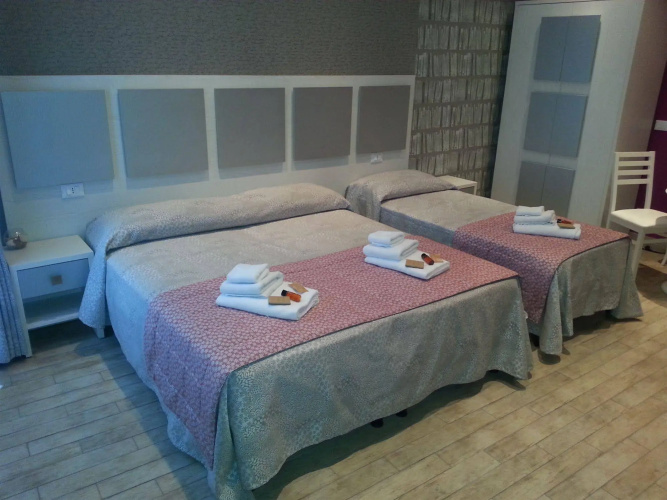 Five Rooms Rome