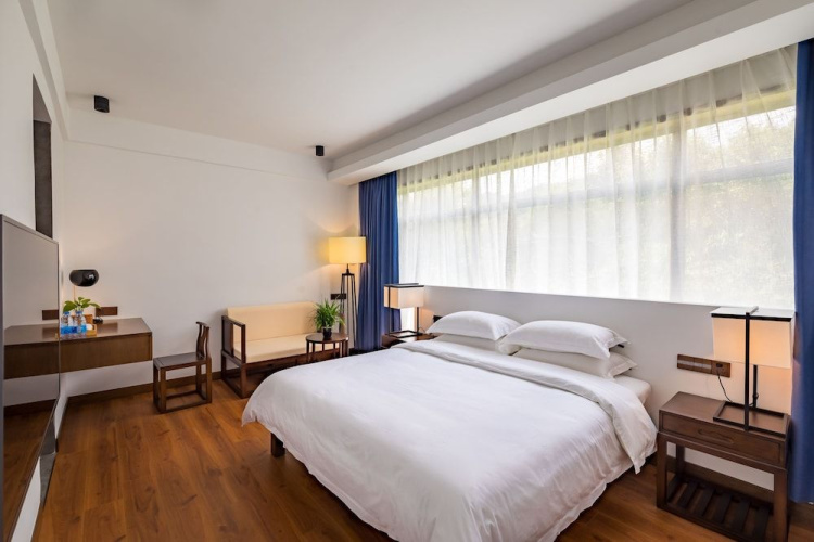 Wulingyuan Heart Awakening Lodge