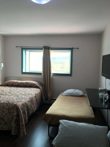 Kluane Park Inn